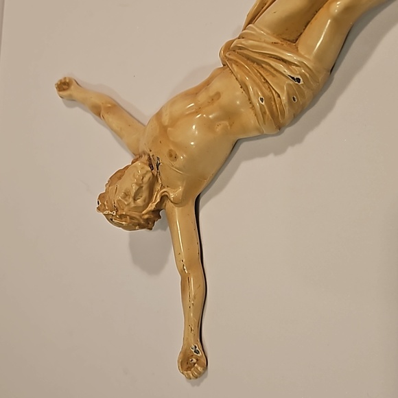 Vintage Cast Metal & Wood Crucifix Holy Spiritual Religious Cross - Picture 14 of 16